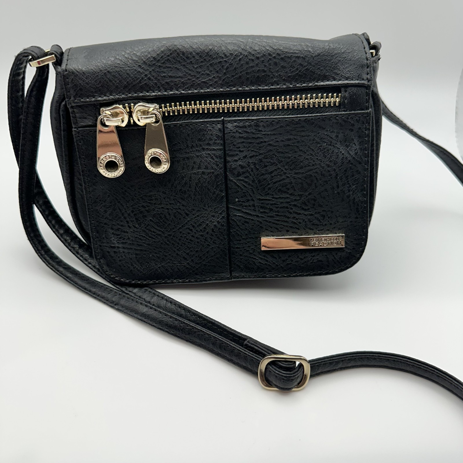 Kenneth Cole Reaction Crossbody Black Long Shoulder Strap Purse/Bag