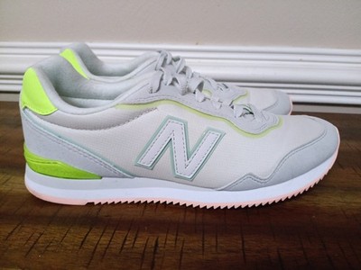 New Balance Women's Sola Sleek V1 Sneaker Size 8