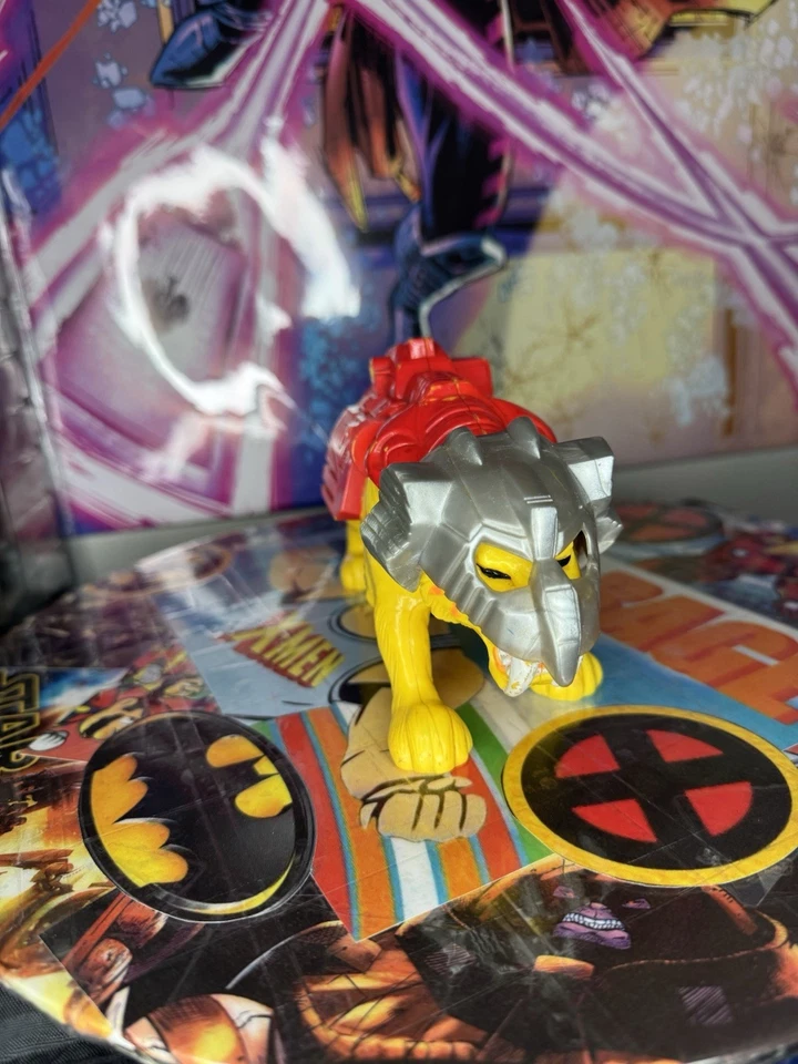 Vintage G1 Transformers Catilla Pretender Near Complete 1988 Figure Helmet Tail - Image 3 of 4