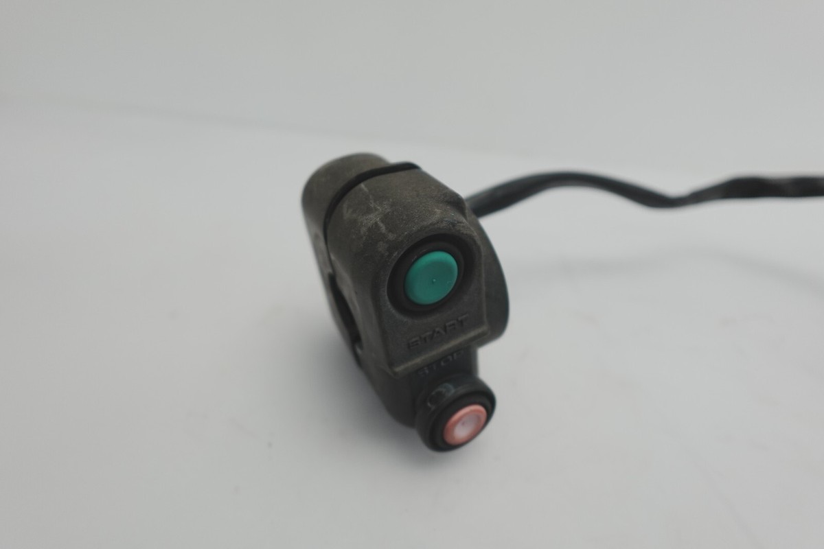 いっさ 1997-2021 Kawasaki OEM Start/Stop Kill Switch Ass'y 13151