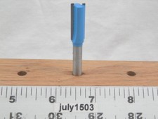 (1) NEW  3/8" Diameter D Straight Carbide Tipped Router Bit 3/16 Radius R w2