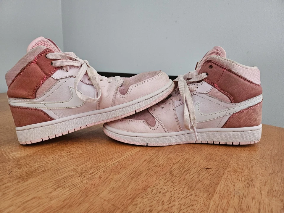 Nike Air Jordan 1 Mid W Digital Rosa Mujer 6.5 CW5379-600 Foto 3 de 4