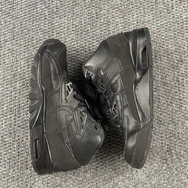 triple black sc trainer