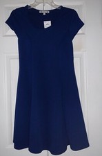 Wilde Blue Dress Round Neck Knee length Casual All Occasions events Womens Sz S 
