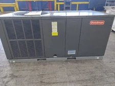 Goodman 3 TON 13.4 SEER2 Horizontal Packaged Air Conditioner, S&D