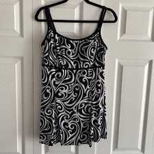 Robby Len Black White One Piece Swimsuit Dress size 14 Slimming Vacation Beach