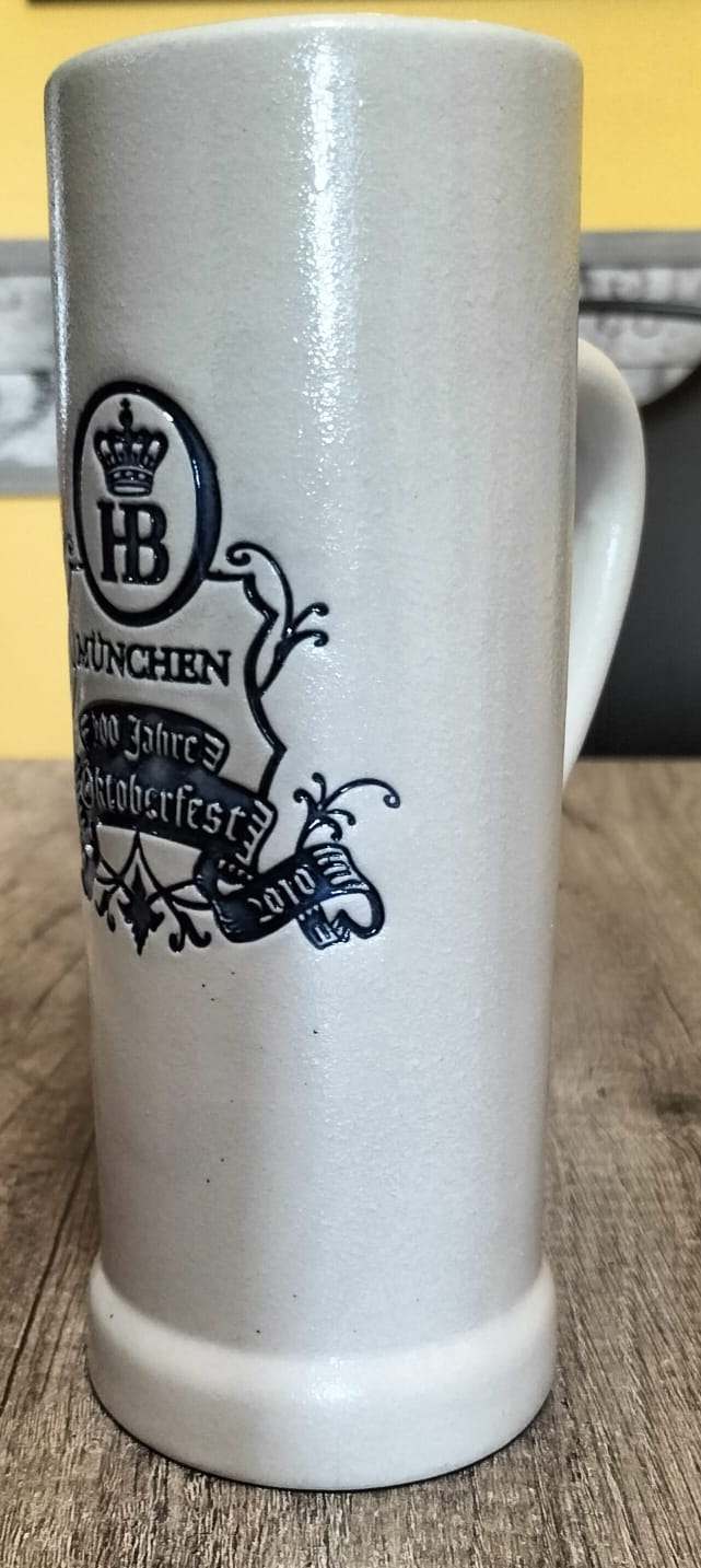 Foto 2 di 2