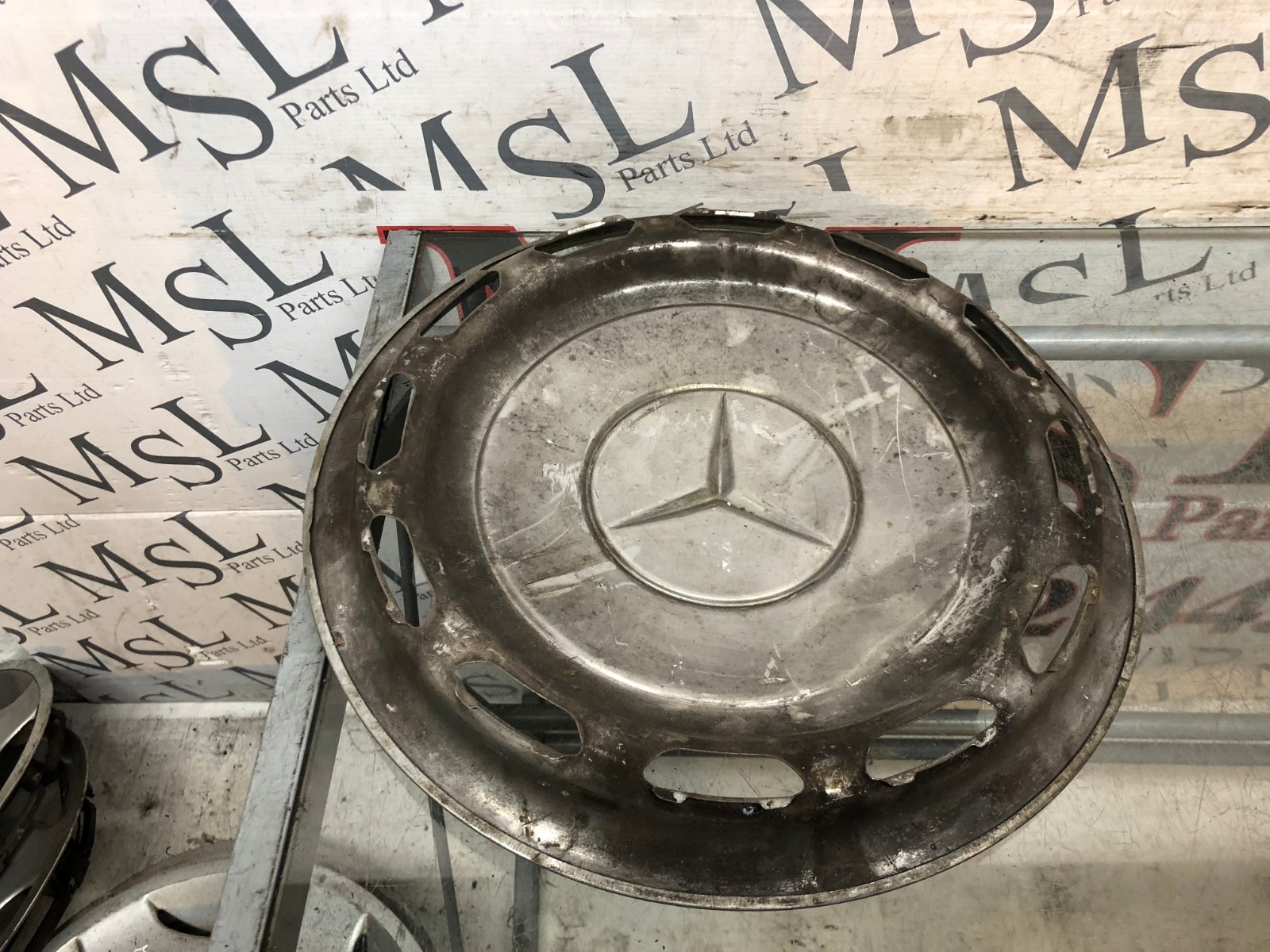 (AK) GENUINE Mercedes Chrome Hub Caps Wheel Trims 14" W123 W107 W116