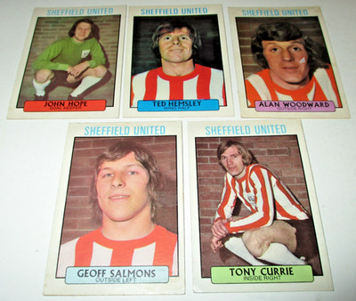 Sheffield UTD x 5 A&BC lila Rückseite Fußballkarten - Tony Currie - John Hope etc.