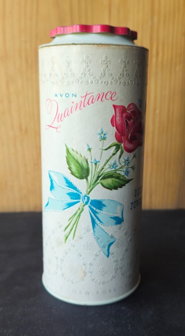 QUAINTANCE. VINTAGE AVON BABY POWDER. ORIGINAL CONTAINER. ADVERTISING
