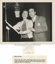 Mindy Carson singing with Don Cornell antique music photo