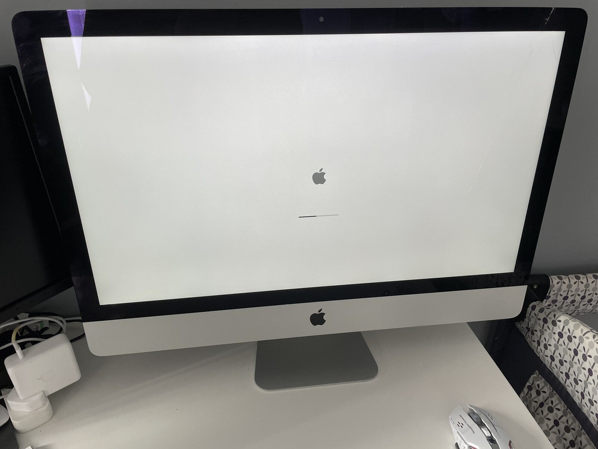iMac 27 inch late 2012 i5 16gb RAM Cracked Screen Glass + Magic