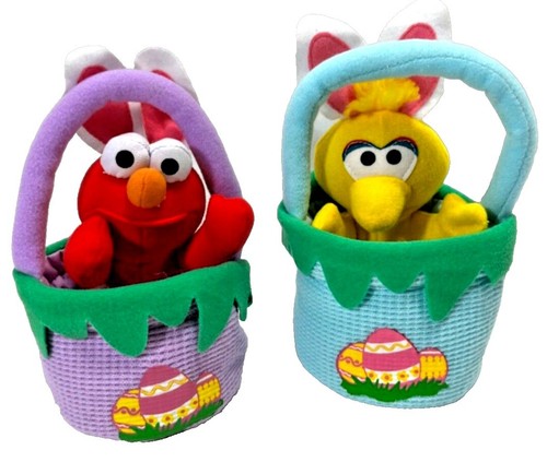 Sesame Street Pal of Month Collectible Elmo March 2000, Fisher