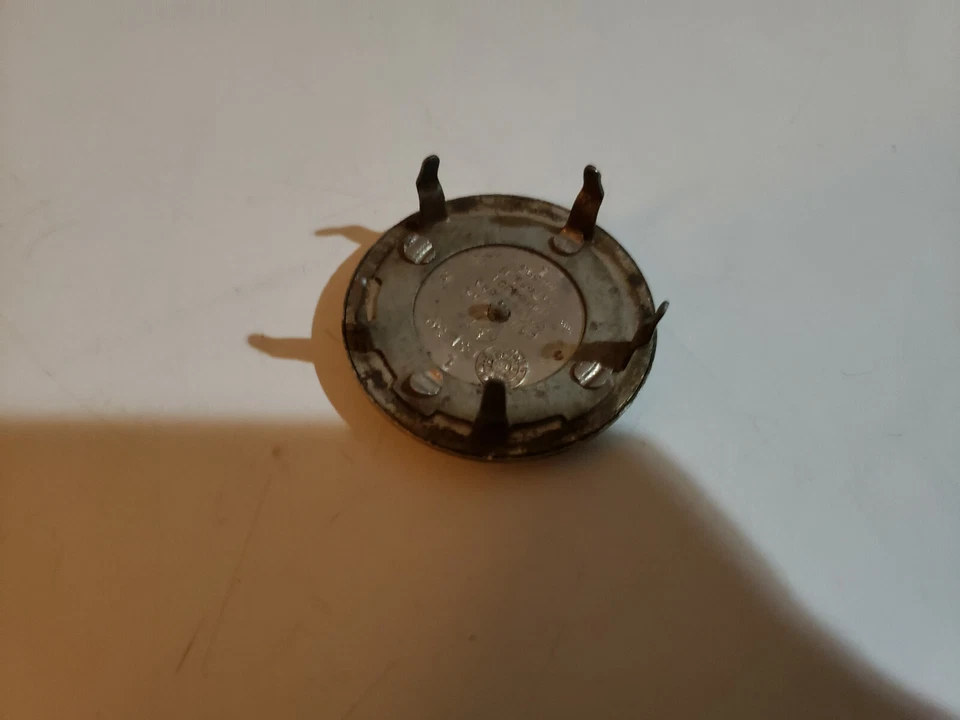 Tapa central 99-02 Chrysler Concorde LHS Intrepid 300M dorado OEM 4782258AA #MED3 Foto 4 de 4