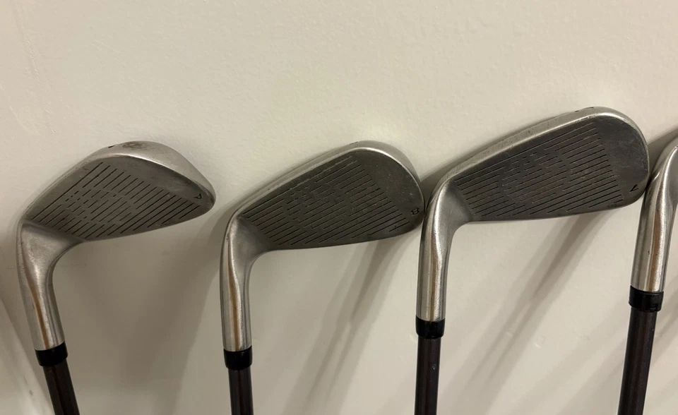 Taylor Made Burner Oversize Iron Set 3-8, A, Bubble R Flex Irons S Flex Graphite - Image 3 of 4