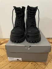 Balenciaga strike Boot Size 44