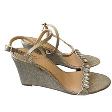 Badgley Mischka Jewel Rhinestone Wedge Heels Sandals Women  s 9