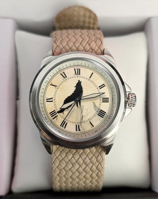Howling Wolf Silhotte Art Khaki Stoffband Armbanduhr Boxed