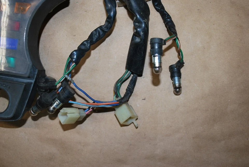 1980 - 1983 HONDA GOLDWING GL1100 MEDIDOR PILOTO - Imagem 4 de 4