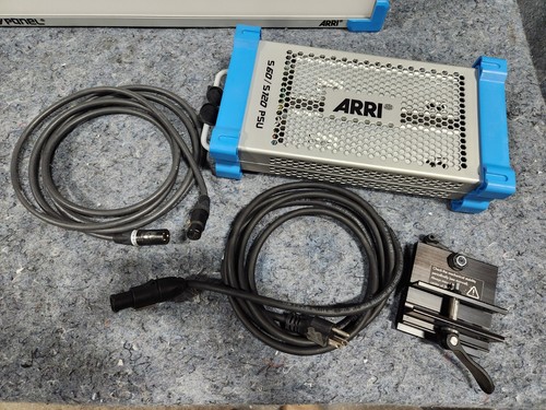ARRI S60-C SkyPanel RGBW Color/White LED Soft Light Panel w/Power Low 605 Hours - Picture 17 of 17