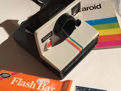 Retro Red Button Polaroid 1000 Instant Film Land Camera Flash