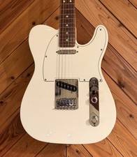 Fender Player Telecaster PF PW con bolsa de concierto USADO