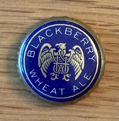 Seltenes Brombeer Weizen Ale Bier Flaschenverschluss Männerhöhle oder Handwerksprojekte 