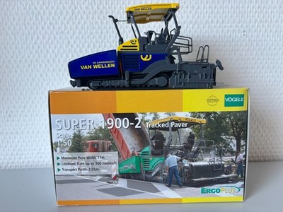 Vögele Super 1900-2 Straßenfertiger VAN WELLE  NZG #671/6  1:50 OVP  Sondermodel