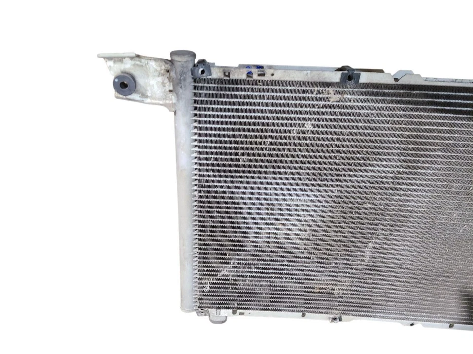 Condensador de CA compatible con 02 ISUZU TROOPER 646792 Foto 2 de 4