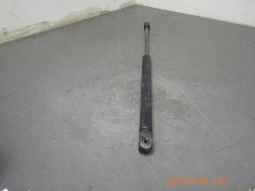 149103 Heckklappendämpfer VW Golf III (1H) 1.6