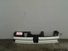 Calandre Peugeot 306