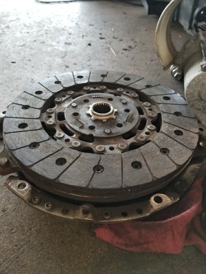 Depress clutch volkswagen