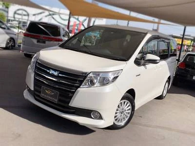 2017 Toyota Noah Hybrid 7 Seater Mpv Cars Vans Utes Gumtree 2017 Toyota Noah Hybrid 7 Seater Mpv