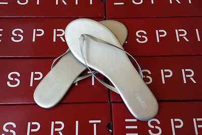 ESPRIT PARTY E FLIP FLOP SANDAL SHOE FLAT~Silver White~Women 8~SUMMER WEDDING