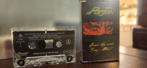 1986 Poison Cassette LOT 2 "Look What the Cat Dragged In" & Open Up And Say Ahh! - Picture 4 of 5