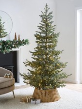 7ft Elegance Pre Lit Christmas Tree | 350 Warm White LEDs | 2713 Tips | Winter