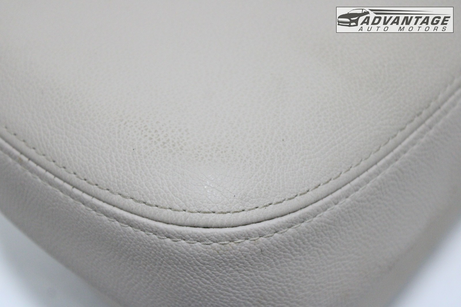 2014-2016 MASERATI QUATTROPORTE M156 FRONT LEFT OR RIGHT SEAT HEADREST BEIGE OEM