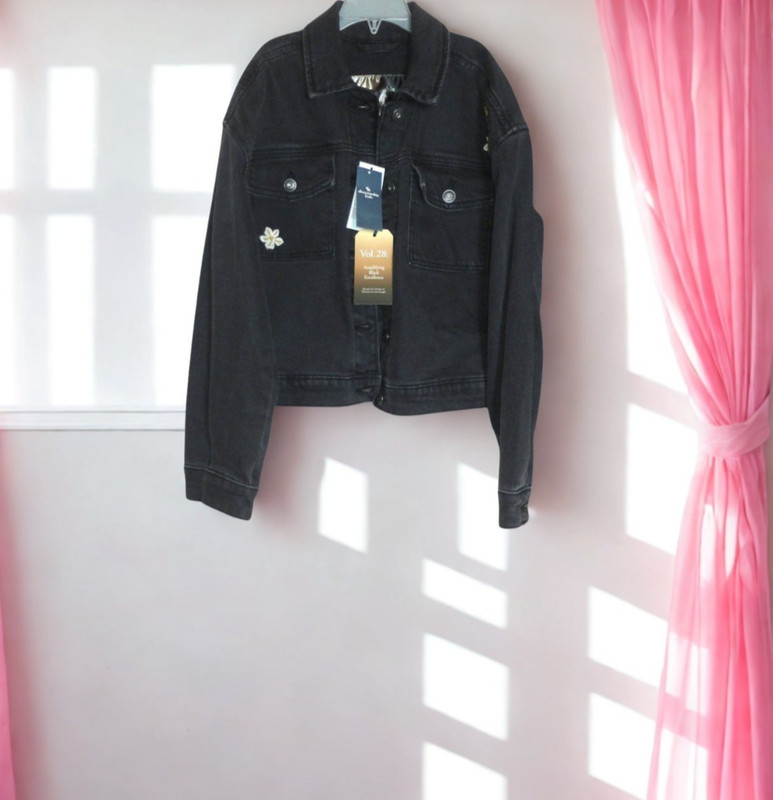 Abercrombie Kids 11/12 Girls Embroidered Jean Jacket - NWT