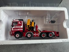 WSI 1:50 Skaks Volvo FH4 cabina letto 8x4 + dito palmo