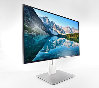 Dell UltraSharp U2518D 25'' QHD 2560 x 1440 LED Monitor + Stand