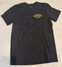 The Jonas Brothers Tour 2023 Five Albums One Night Music Concert T-Shirt Size M