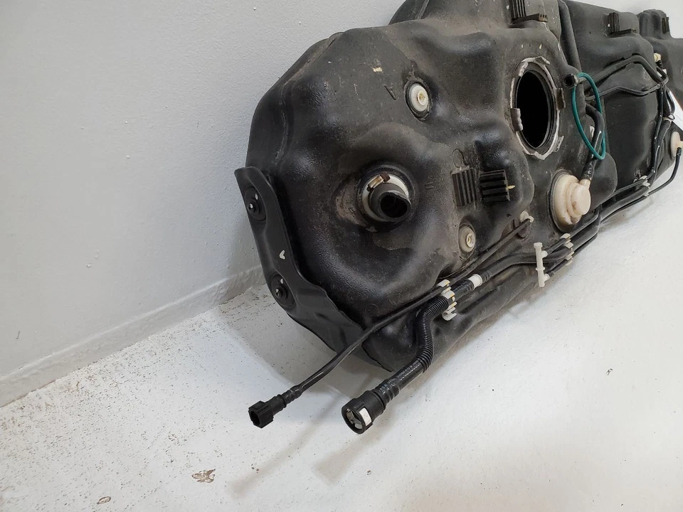 2012-2015 NISSAN QUEST 20 Gallon Fuel Tank 172021JA3B 12-15     - Imagem 3 de 4