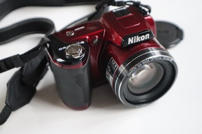 Nikon Coolpix L110 12MP Bridge Digitalkamera Fotoapparat Camera in rot neuwertig