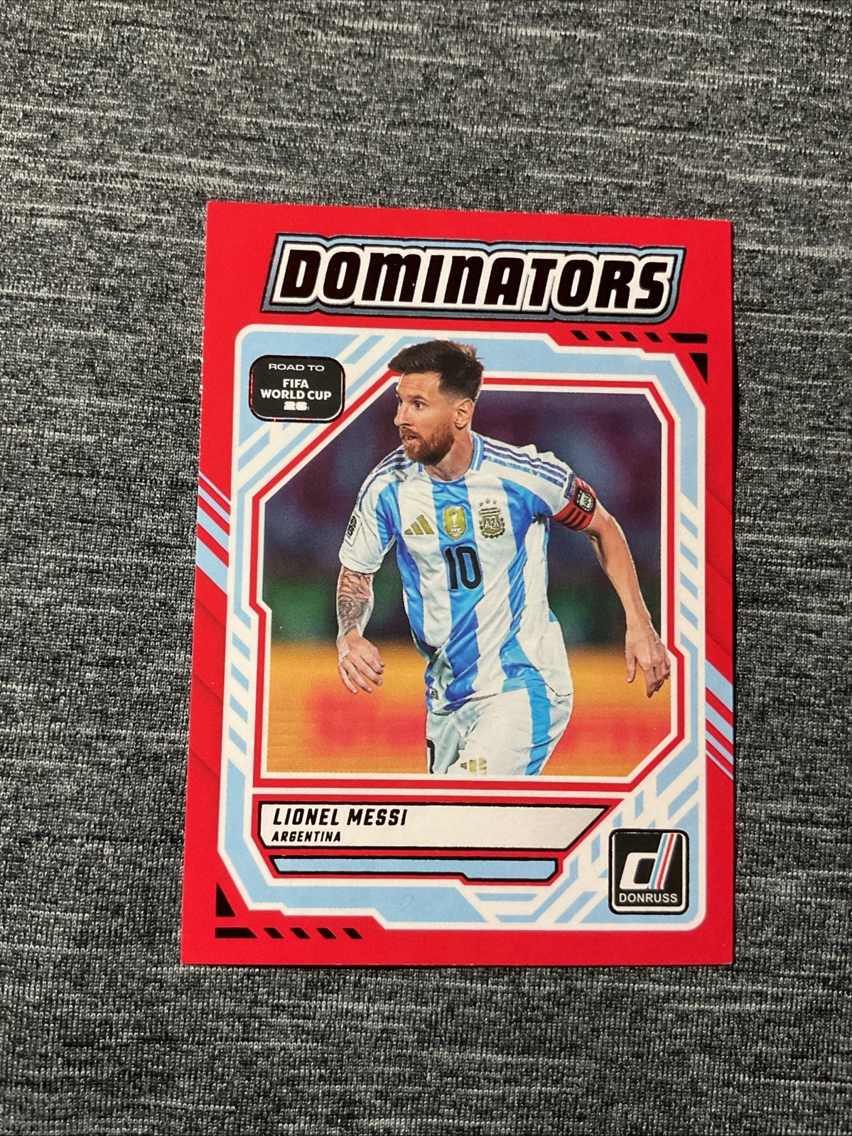 2025-26 Panini Donruss Road to Fifa World Cup - Dominators Lionel Messi #3 Red