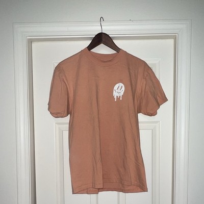 Red Eight Men's coral/orange smiley Short Sleeve crew neck Cotton Tee M