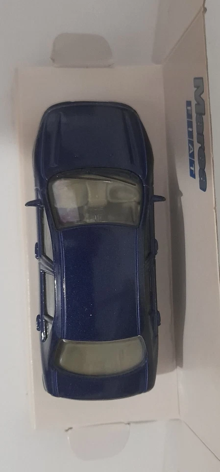 Maisto 1:43 - Fiat Marea berlina 1996 blu; no Burago, Giocher, Kess, Neo, Matrix - Immagine 4 di 4