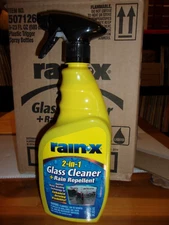 2 Bottles of Rain-X 5071268 2-In-1 Glass Cleaner and Rain Repellant, 23 Ounces