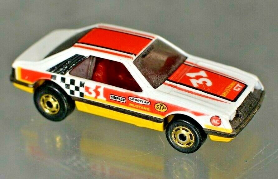 ★MINIGT FORD MUSTANG ホットウィール s-l1200.png