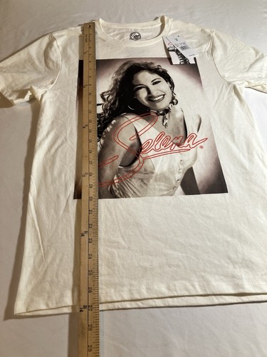 T-shirt Selena nuova con etichetta - Tour Cities sul retro - bianca taglia small - Foto 4 di 6