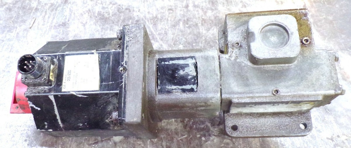 GE FANUC, AC SERVO MOTOR, E6/2000, A06B-0106-B178#7000, 193V, 0.9KW, 5.2 AMPS GE FANUC, AC SERVO MOTOR, E6/2000, A06B-0106-B178#7000, 193V, 0.9KW, 5.2 AMPS